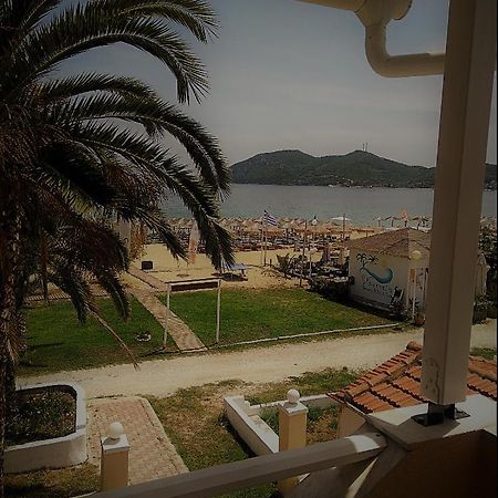 Marinis Boutique Rooms Nea Iraklitsa Esterno foto