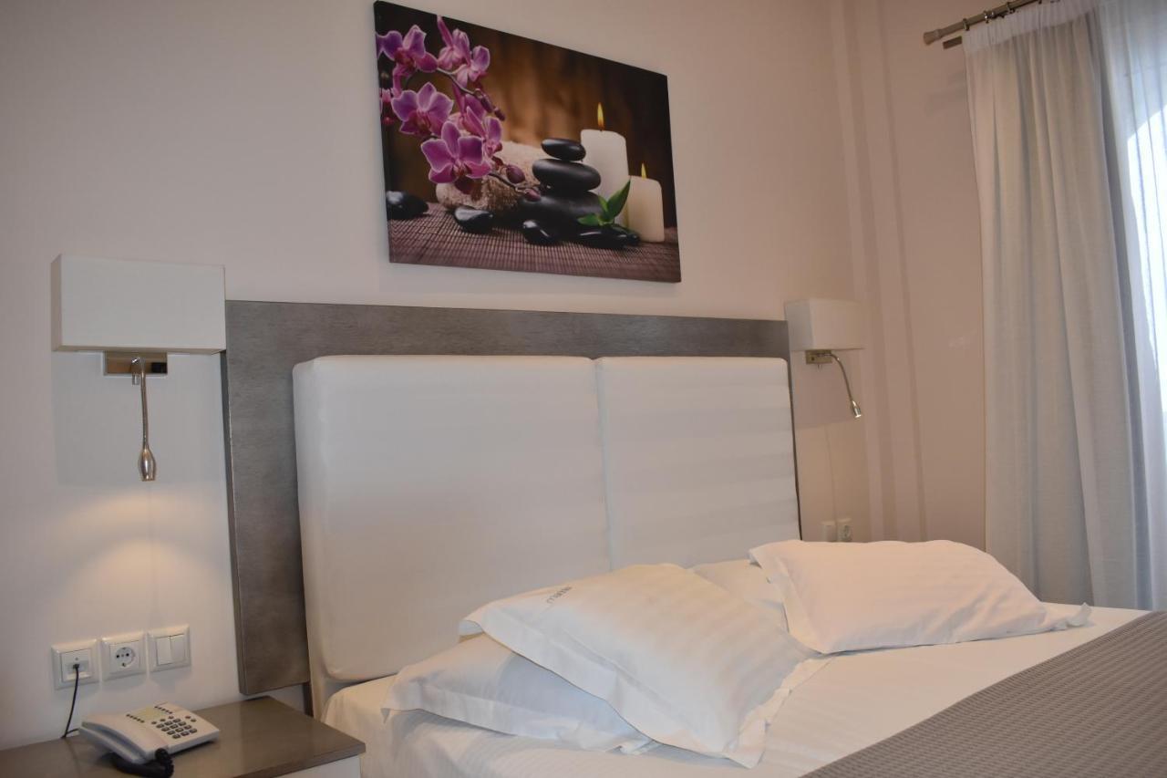 Marinis Boutique Rooms Nea Iraklitsa Esterno foto